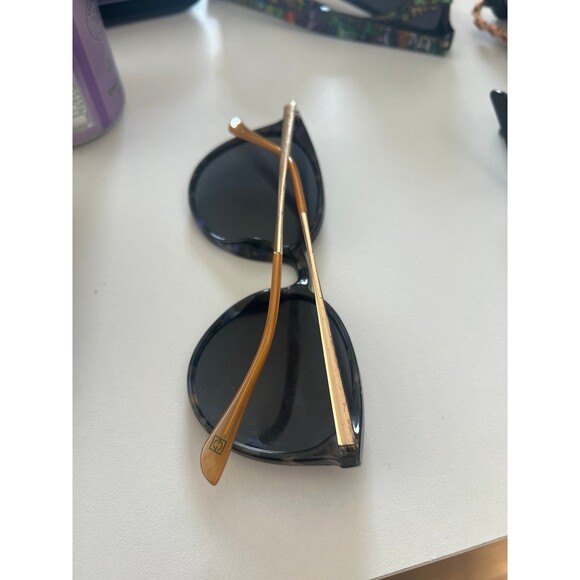 Sunglasses lot of 9 - Picture 3 of 10